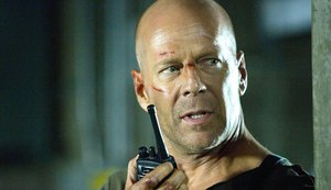 Bruce Willis tinha apagões e disparava revólver fora de hora