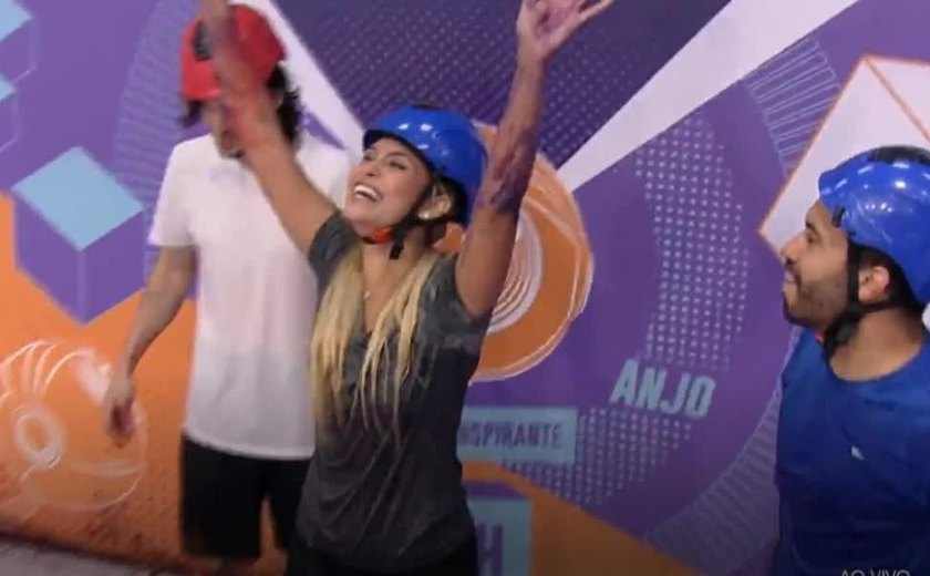 'BBB21': Sarah Andrade vence quarta Prova do Líder em disputa emocionante