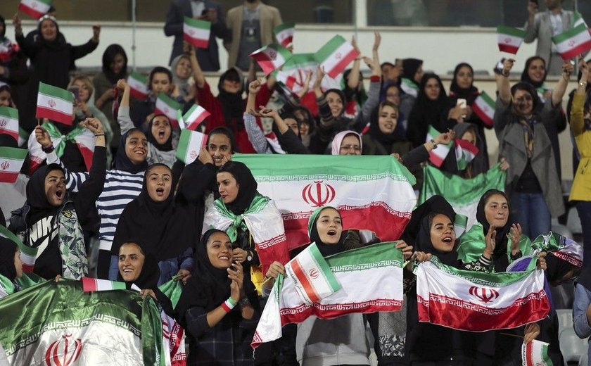 Autoridade iraniana vai vetar presença de mulheres nos estádios do país