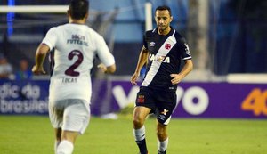 Com gol de Nenê no fim, Vasco vence o Fluminense de virada