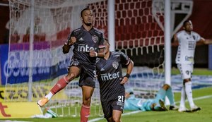 São Paulo goleia Botafogo e abre 7 pontos na liderança do Brasileirão
