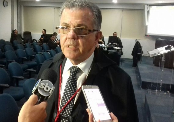 Presidente do TRE-AL classifica eleição em Maceió como tranquila