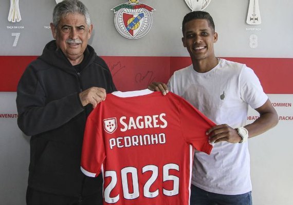 CSA receberá quantia de transferência de Pedrinho por mecanismo de solidariedade da Fifa
