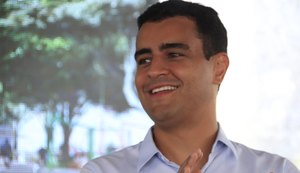 JHC deseja vida longa à Tribuna  e imprensa livre