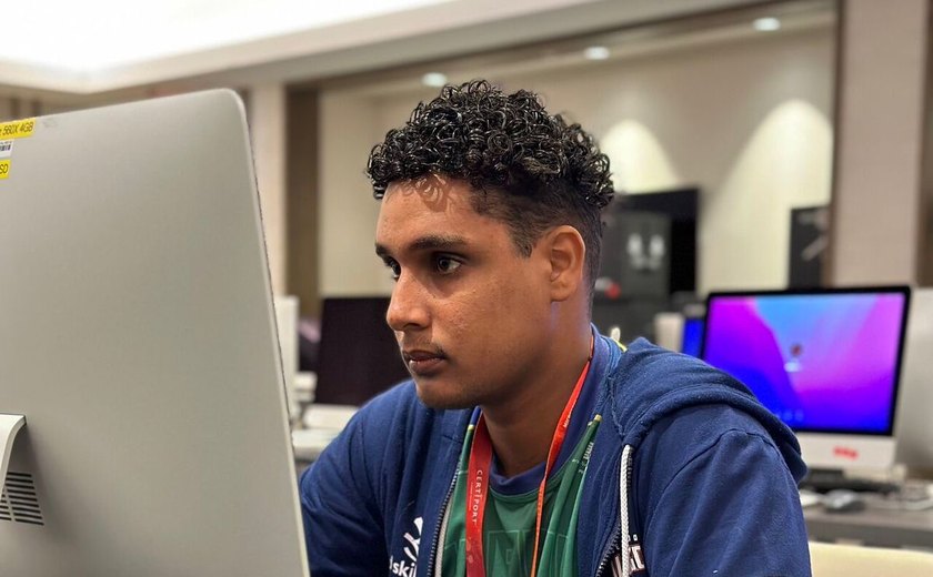 Colaborador do Senai de Alagoas é top 3 em desafio mundial da Adobe