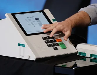Totalização dos votos é aberta, auditável e segura, diz TSE