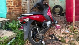 Moto roubada é localizada após ser abandonada em rua de Arapiraca