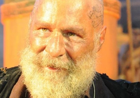 'Novo Mundo': Thomas manda matar Fred Sem Alma envenenado