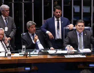 Davi Alcolumbre retira PEC da Segurança Pública da pauta do Senado