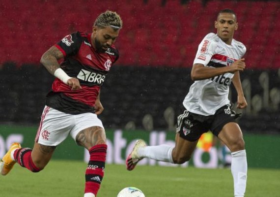 São Paulo vence Flamengo com 2 gols de Brenner em estreia de Ceni