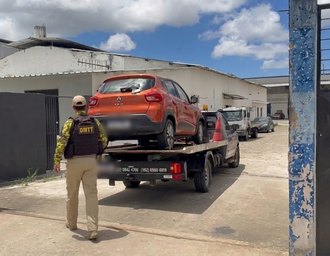 DMTT recupera veículo roubado após denúncia