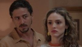 'Verão 90': Com reviravolta, Manuzita oficializa namoro com Jerônimo