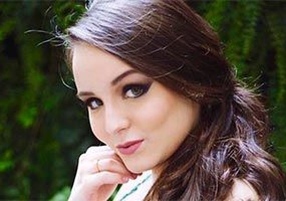 Perfil com nome da atriz Larissa Manoela é denunciado por pedofilia