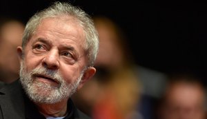 Por caso do triplex, Lula é condenado na Lava Jato a 9 anos e 6 meses de prisão