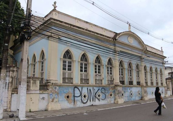 Academia Alagoana de Letras passa por ampla reforma em projeto de revitalização