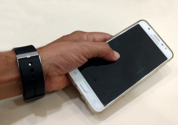 Projeto de lei obriga crédito de celular pré-pago a valer por um ano