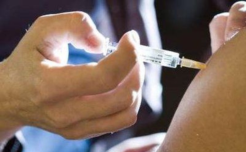 Campanha de multivacinação imuniza crianças e adolescentes em todo o Brasil