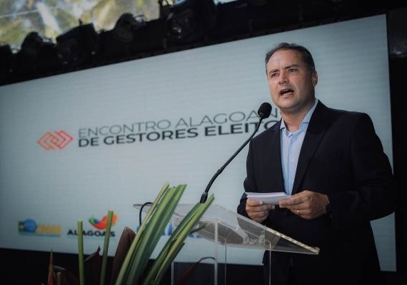 Enfrentamento à pandemia é pauta fundamental para prefeitos, afirma Renan Filho