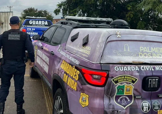 Câmera de videomonitoramento flagra homem agredindo mulher em Palmeira dos Índios