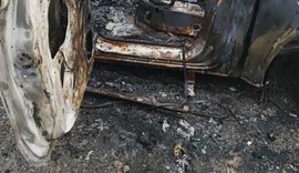 PC investiga corpo carbonizado em caminhonete queimada