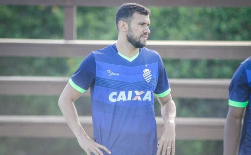 CSA repatria Paraíba e 'namora' Eduardo, ex-CRB