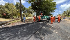Mais vias do Litoral Norte recebem obras de pavimentação