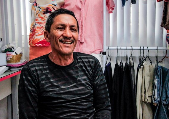 Prefeitura de Maceió alerta para o câncer de mama em homens