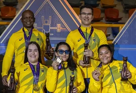 Brasil fecha Mundial de halterofilismo com ouro nas equipes femininas