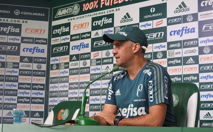 Eduardo Baptista elogia Ponte Preta e acredita em Palmeiras pronto