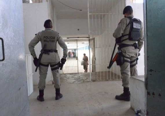 Estado garante normalidade durante visita aos reeducandos no sistema prisional