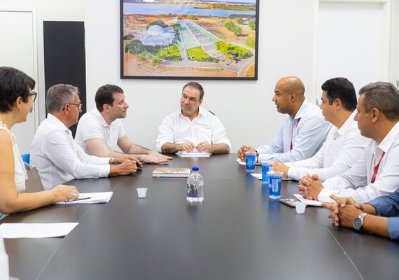 Recordista em produtividade de camarão, Arapiraca amplia parceria com o Banco do Nordeste