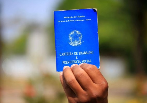 Governo Federal vê 5 dos seus 6 programas para conter o desemprego naufragarem