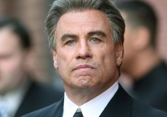 Filme de Travolta ganha nota zero em site de críticas cinematográficas