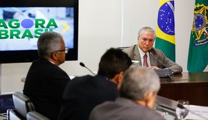 Michel Temer diz que governo estuda ampliar faixa de isenção do IR