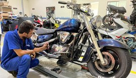 Restauração de motocicletas antigas ganha espaço em Maceió