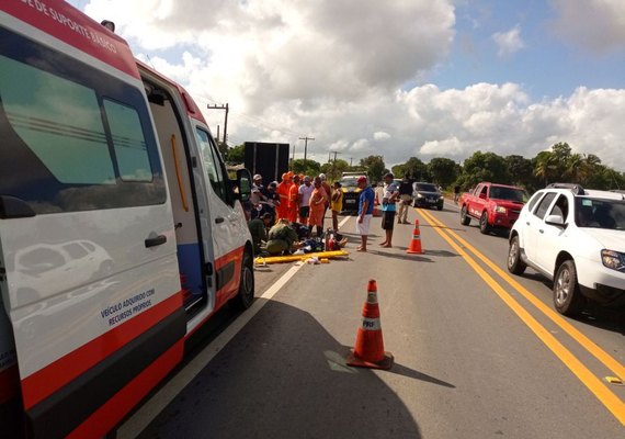Samu Aeromédico faz resgate de motociclista que sofreu acidente na BR-316