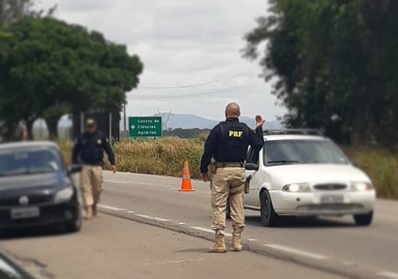 PRF encerra Operação Ano novo com redução de 80% no número de acidentes graves em Alagoas