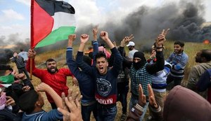 Confronto entre soldados de Israel e palestinos deixa 15 mortos