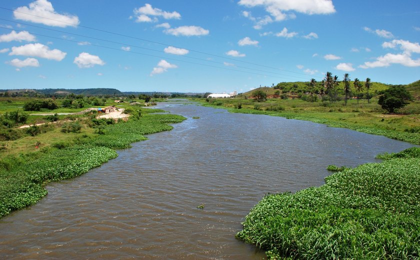 Estado fará estudo para atualizar projeto de construção de barragem da bacia do Rio Mundaú