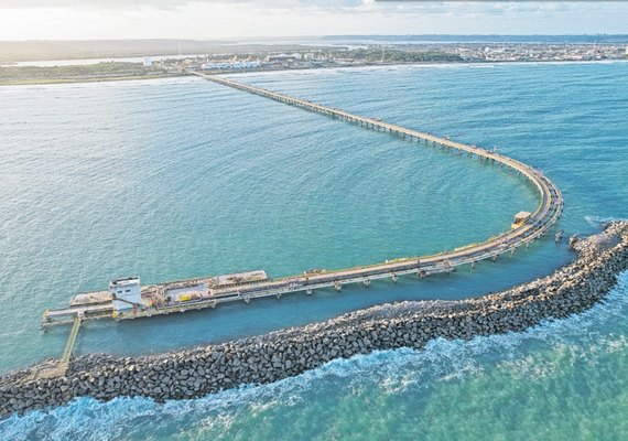 Píer da Braskem no Pontal da Barra está com vistoria vencida