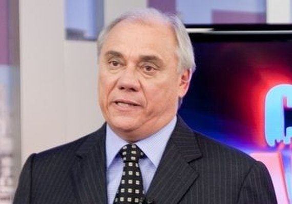 Em retiro espiritual, Marcelo Rezende fala sobre câncer: 'Renúncia total'