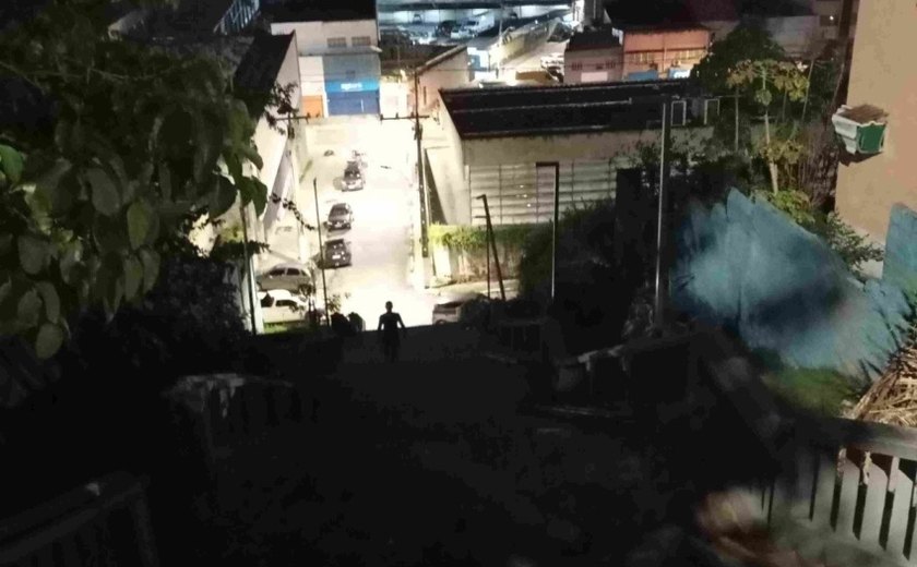 Furtos de cabeamento atingem dois pontos de Maceió e comprometem rede de iluminação pública