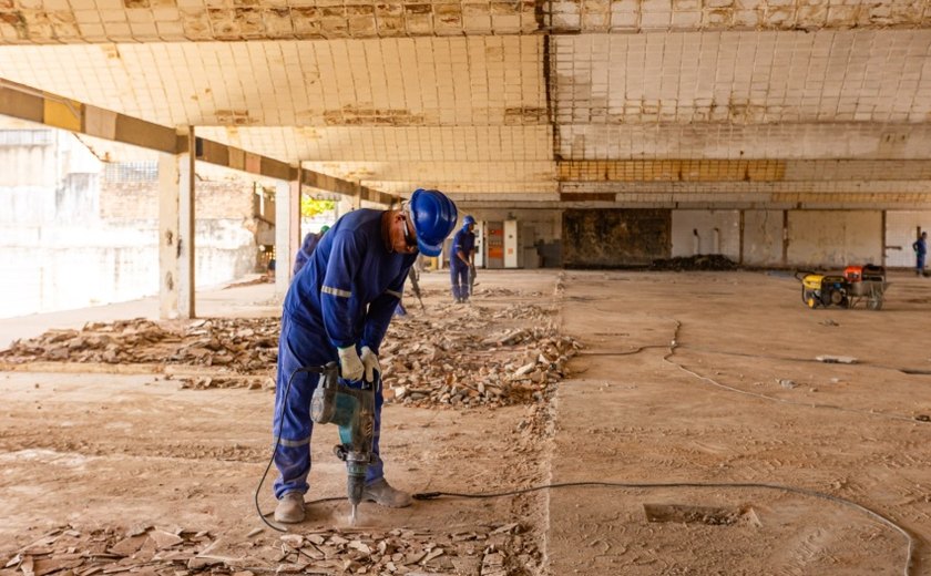 Mercado da Produção segue em funcionamento durante obras de reforma