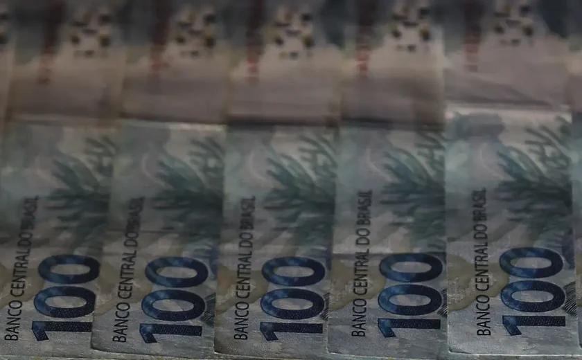 Lula veta benefícios à venda de jogadores e a regras de fidelidade