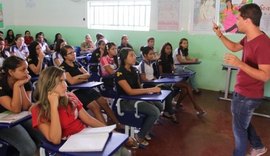 Governo de Alagoas garante a professores piso salarial instituído pelo MEC