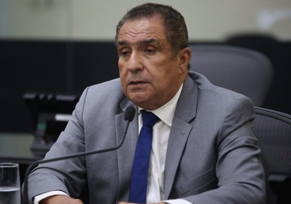 Deputado celebra curso de Medicina da Uncisal em Delmiro Gouveia