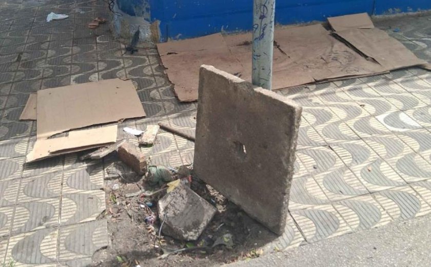 Equipamentos de iluminação são reforçados após novos furtos no Centro de Maceió