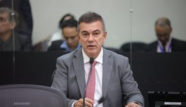 Deputado elogia presença de Alagoas na Feira Internacional de Turismo e defende redução do IR
