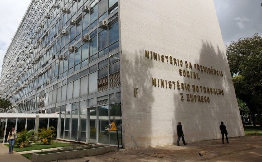 Empresas com mais de 20 funcionários estão sujeitas a sanções pelo Ministério do Trabalho