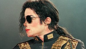 Dupla que acusa Michael Jackson em filme dá detalhes de abusos